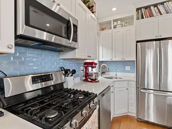 61 Havre St 3, Boston MA 02128