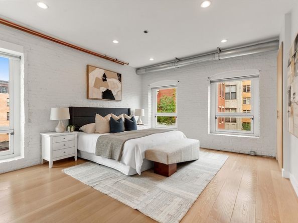 1154 Washington St 3/1A, Boston MA 02118