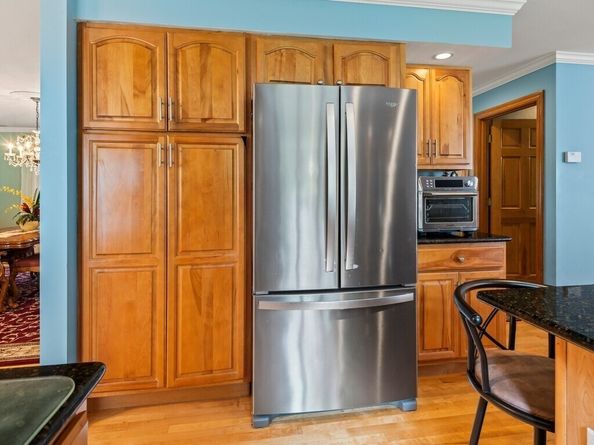 9 Santom St, Auburn MA 01501