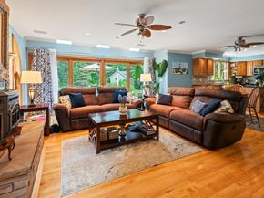 9 Santom St, Auburn MA 01501