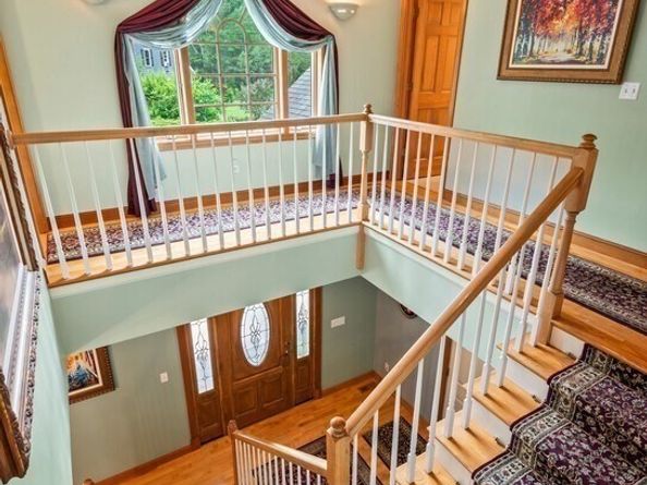9 Santom St, Auburn MA 01501