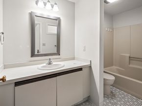 9 Treetop Park 9, Westborough MA 01581
