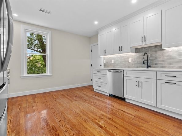 37 George St. 37, Newton MA 02458