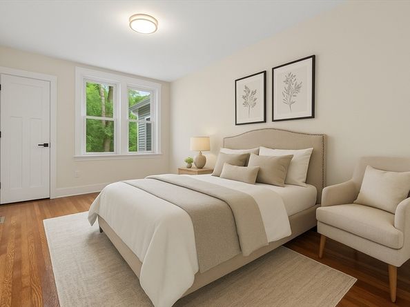 37 George St. 37, Newton MA 02458