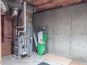 90 Boylston St 1, Boston MA 02130