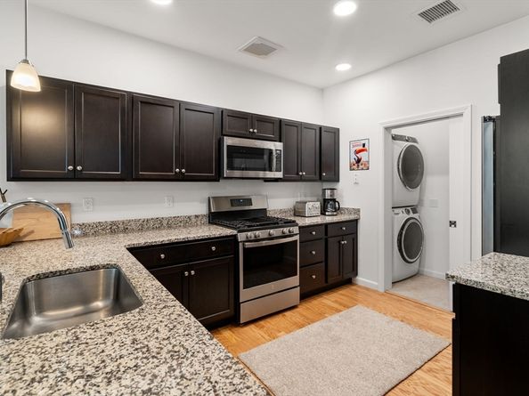 200 Revere Street 305, Canton MA 02021