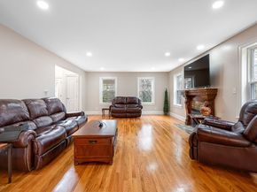 67 Moscow Rd, Holden MA 01522