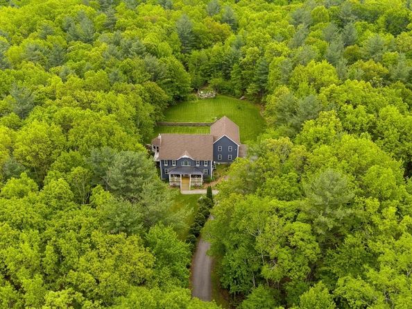 67 Moscow Rd, Holden MA 01522