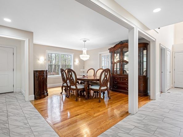 67 Moscow Rd, Holden MA 01522