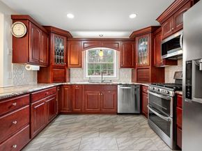 67 Moscow Rd, Holden MA 01522