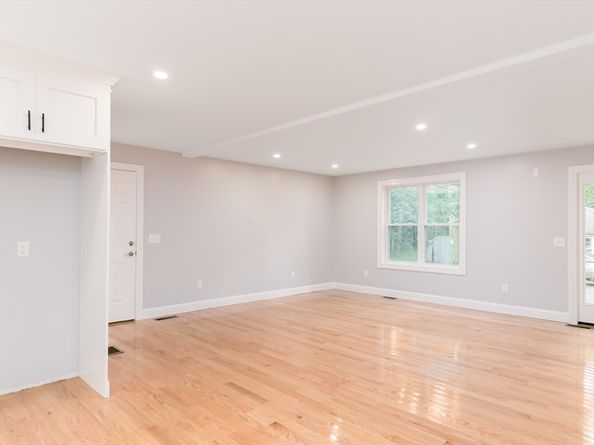 36 Hiland Road, Charlton MA 01507