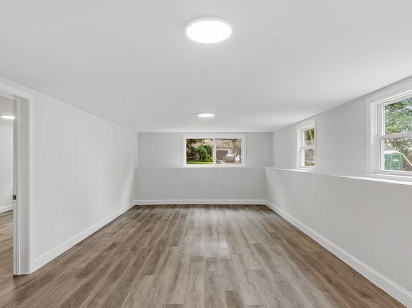 329 Gorwin Dr, Holliston MA 01746