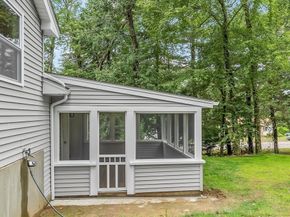329 Gorwin Dr, Holliston MA 01746