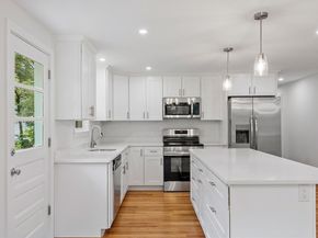 329 Gorwin Dr, Holliston MA 01746