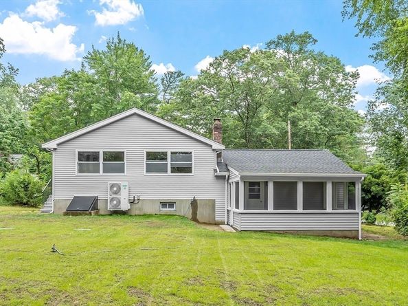 329 Gorwin Dr, Holliston MA 01746