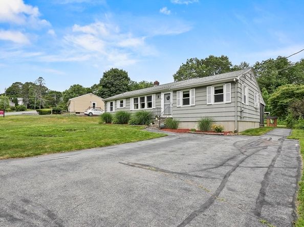84 Wyoming Drive, Holden MA 01520