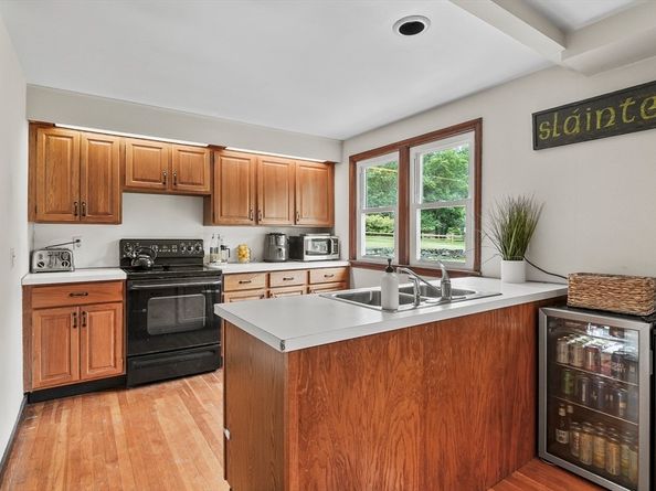 84 Wyoming Drive, Holden MA 01520