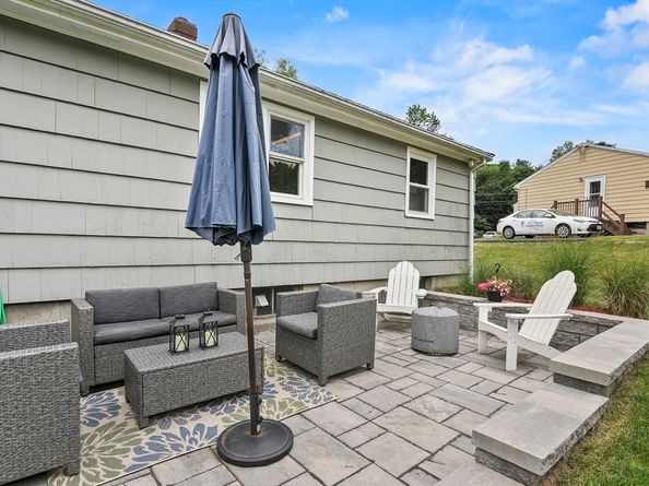 84 Wyoming Drive, Holden MA 01520