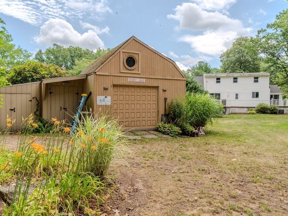44 Call Street, Billerica MA 01862