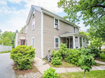 216 Summer St