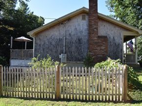 68 Cross St, Brockton MA 02301