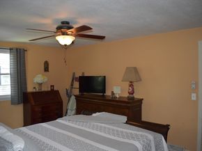 68 Cross St, Brockton MA 02301