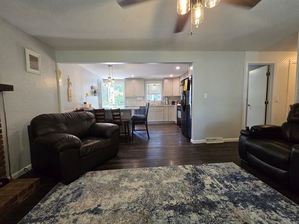 68 Cross St, Brockton MA 02301
