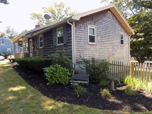 68 Cross St, Brockton MA 02301