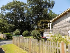 68 Cross St, Brockton MA 02301
