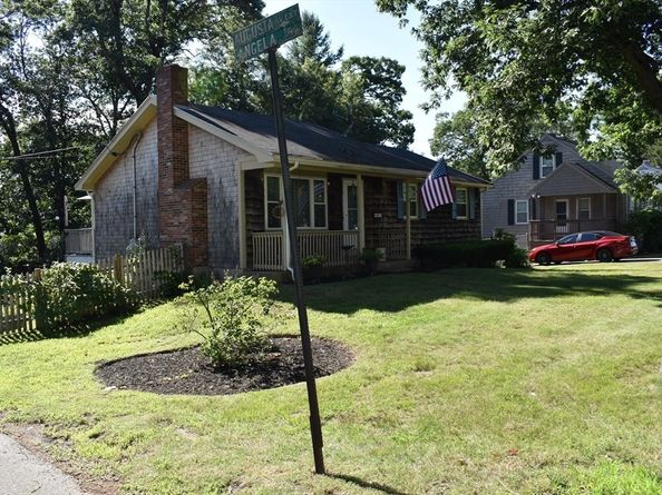 68 Cross St, Brockton MA 02301