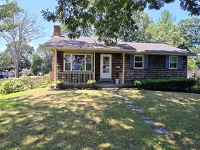 68 Cross St, Brockton MA 02301