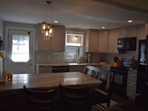 68 Cross St, Brockton MA 02301