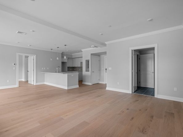 635 Old Post Road 110, Sharon MA 02067