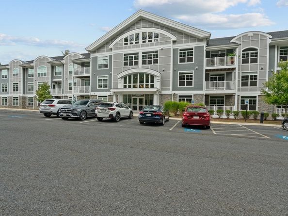 635 Old Post Road 110, Sharon MA 02067