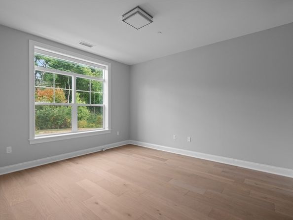 635 Old Post Road 110, Sharon MA 02067