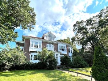 1776 Commonwealth Ave