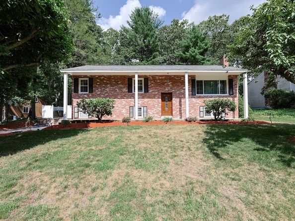 14 Minuteman Way, Shrewsbury MA 01545