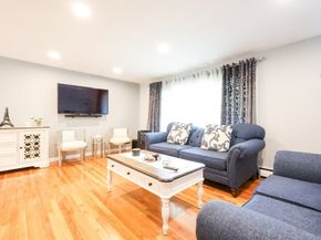 14 Minuteman Way, Shrewsbury MA 01545