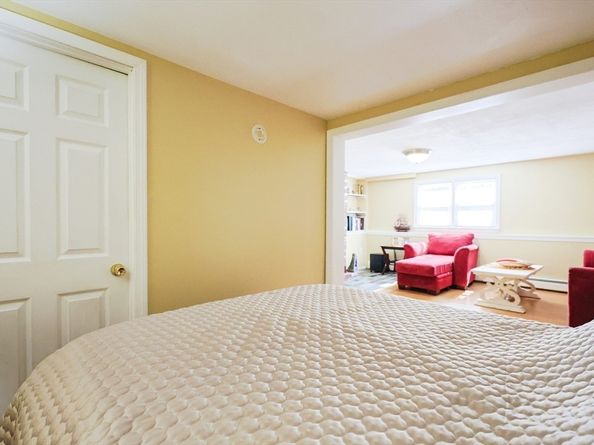 14 Minuteman Way, Shrewsbury MA 01545