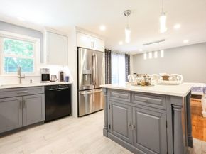 14 Minuteman Way, Shrewsbury MA 01545
