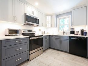 14 Minuteman Way, Shrewsbury MA 01545