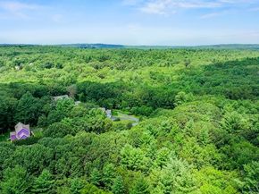 118 Colonial Ridge Dr, Boxborough MA 01719
