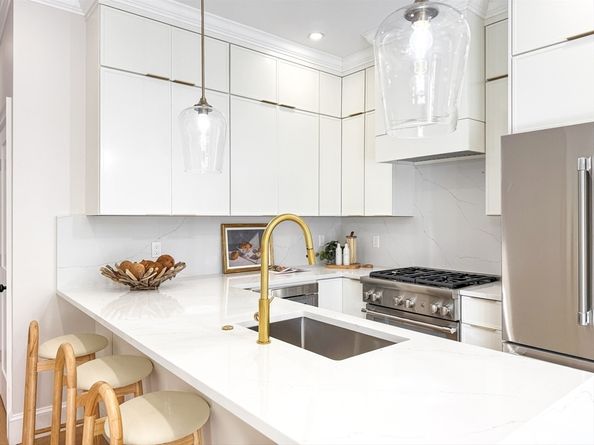 667 Tremont Street 3, Boston MA 02118