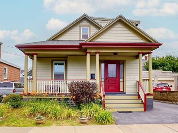 54 Townsend