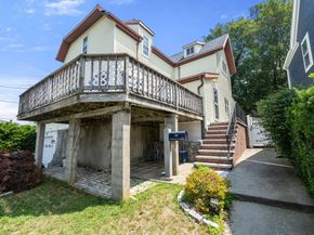 100 Cottage Ave, Winthrop MA 02152