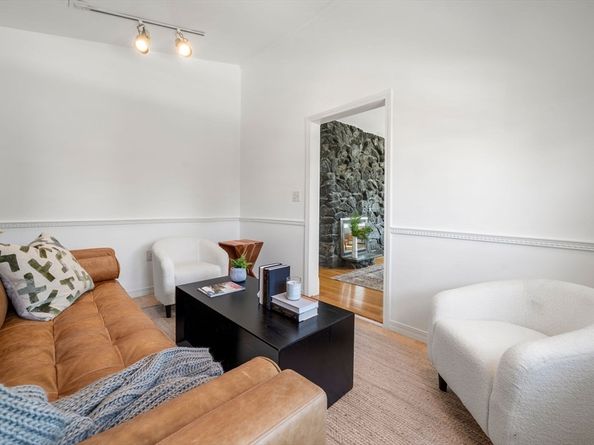 100 Cottage Ave, Winthrop MA 02152