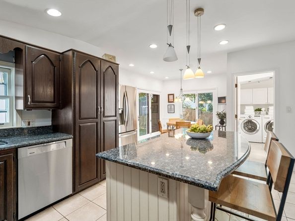 100 Cottage Ave, Winthrop MA 02152