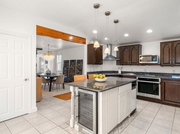 100 Cottage Ave, Winthrop MA 02152