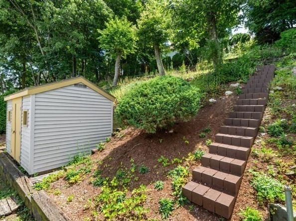 32 Johnson St, Malden MA 02148