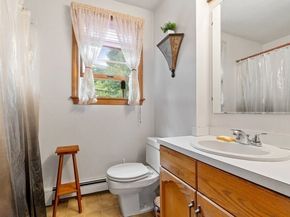 32 Johnson St, Malden MA 02148